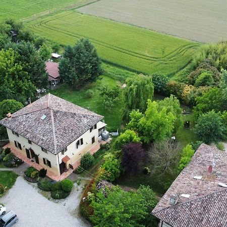 Casale La Decima Bed & Breakfast Budrio  Exterior photo